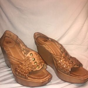 FRYE Brown Leather Wedges sz 8